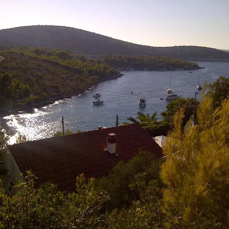 Sonia & Teo Hvar Apartamento *