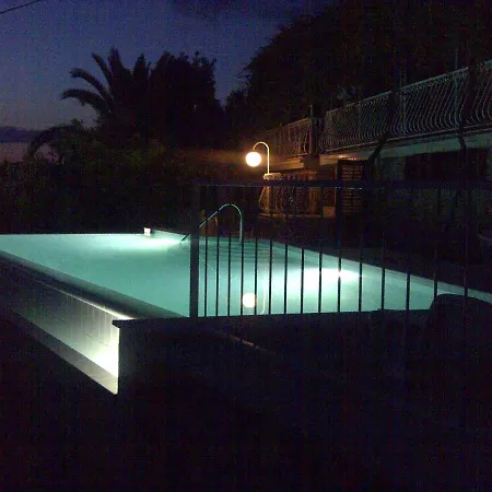 Sonia & Teo Hvar Apartamento