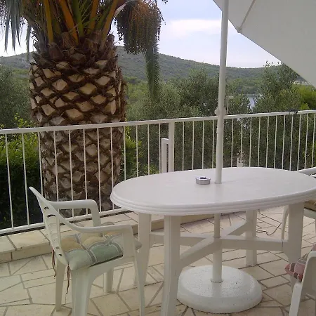 Apartment Sonia & Teo Hvar *