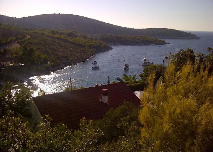 Sonia & Teo Hvar Apartment *